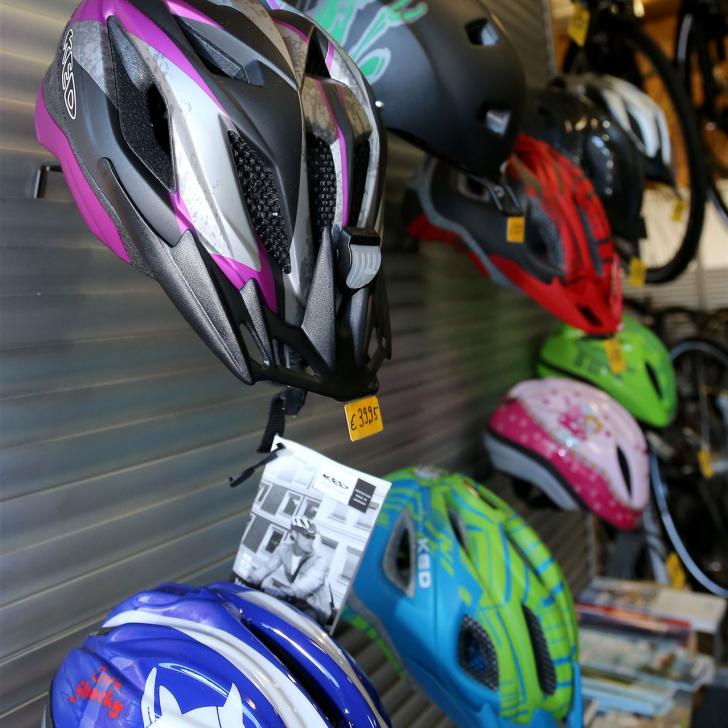 Wir führen Fahrrad für große und kleine Radler. 