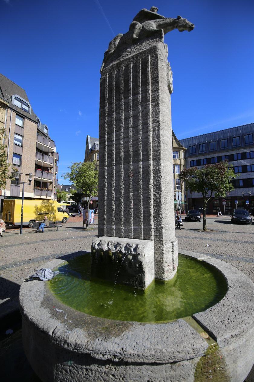 Reiterbrunnen auf dem Marktplatz in der Castroper Altstadt