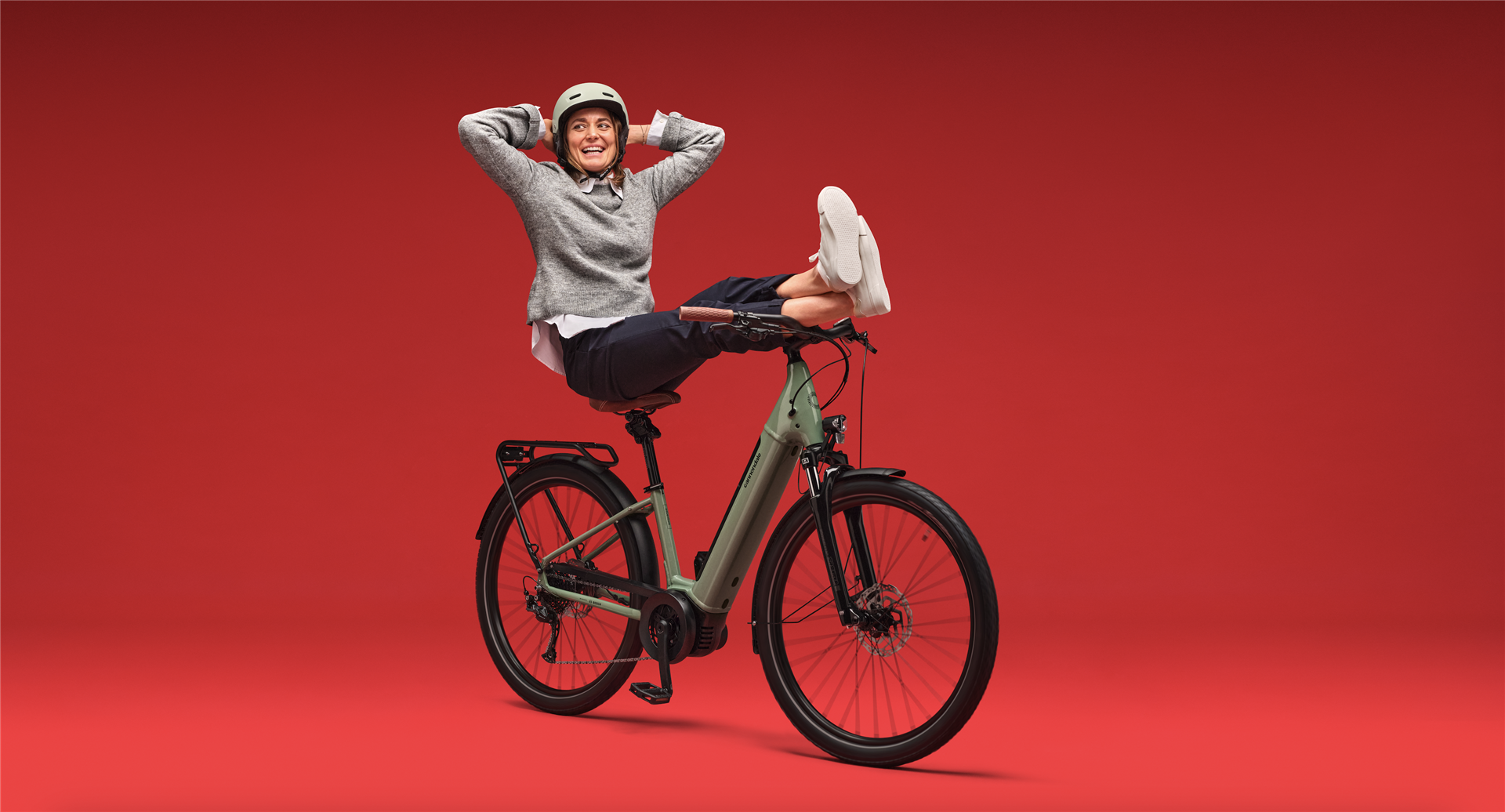 Dienstrad-Leasing_Frau_Fahrrad